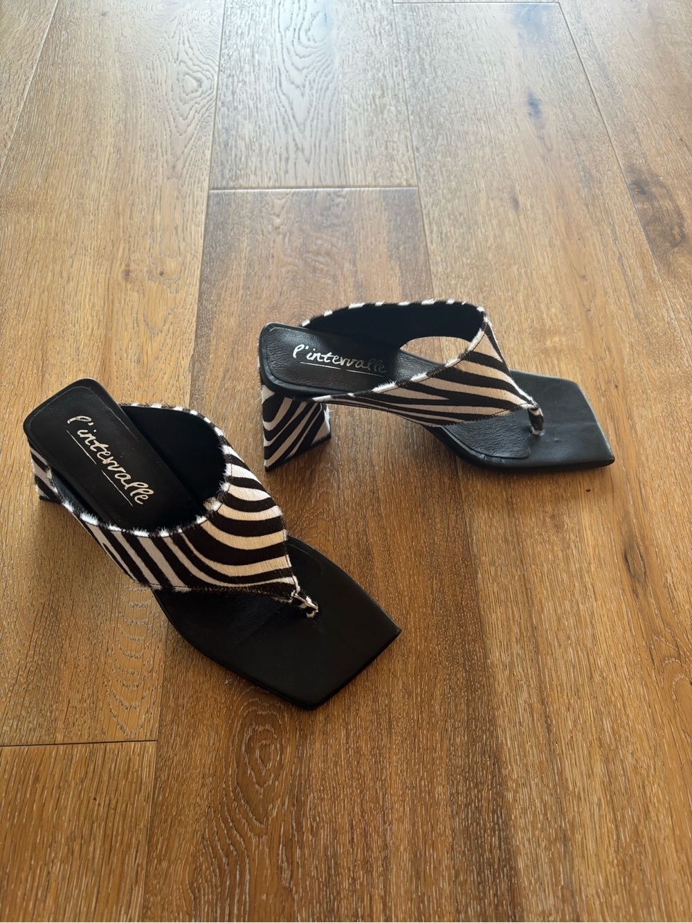 L'INTERVALLE Black & White Zebra Print Block Thong Heels